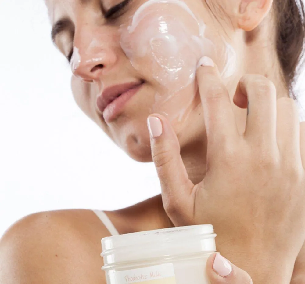 FarmHouse Fresh Will Dew Probiotic Milk Mask