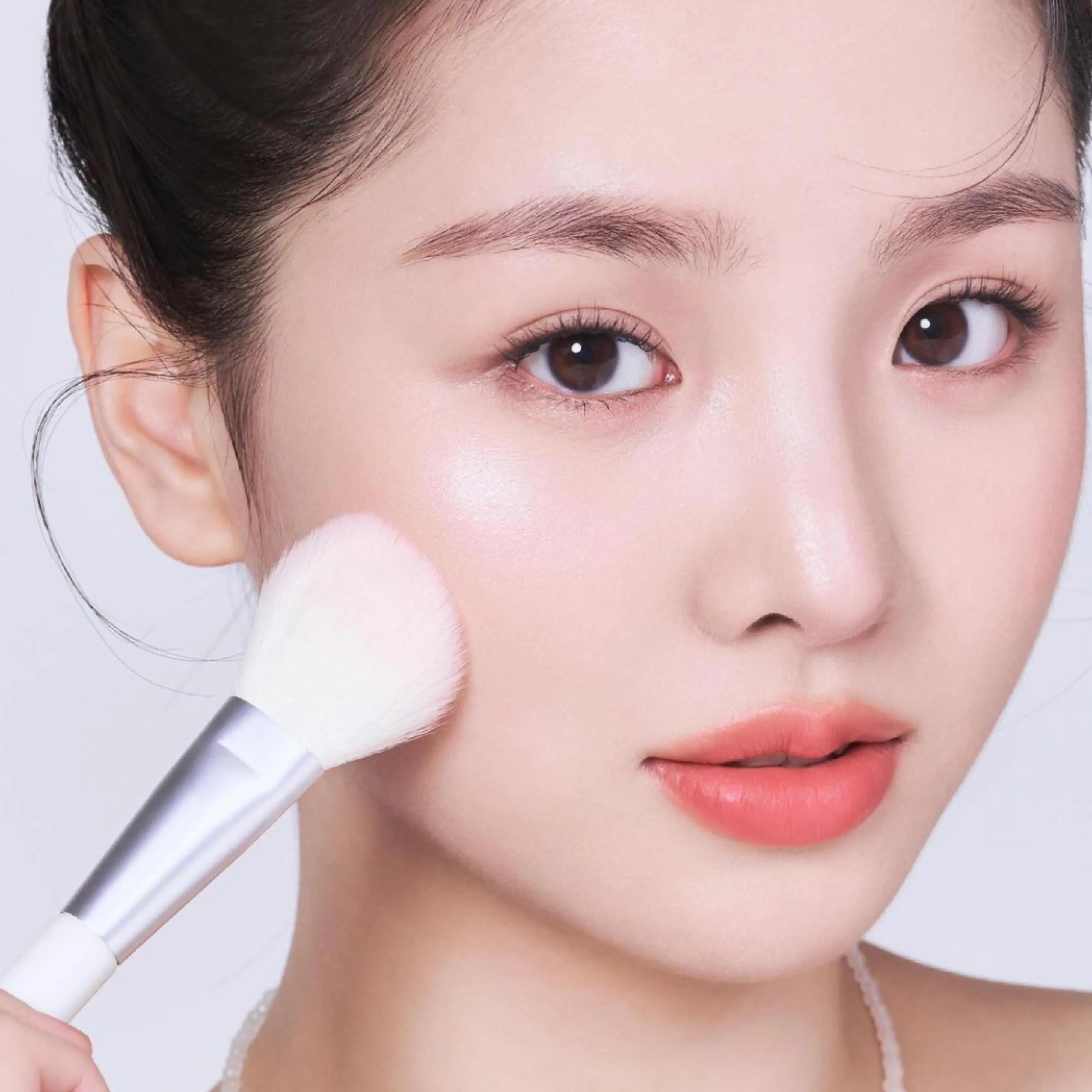 Rom&nd Sheer Powder Pearls Highlighter