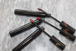 Victoria Beckham Bitten Lip Tint